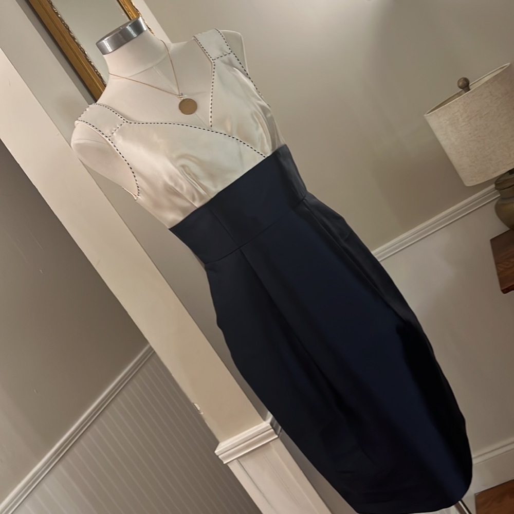 Vintage 90’s Kay Unger Blue and White silk dress